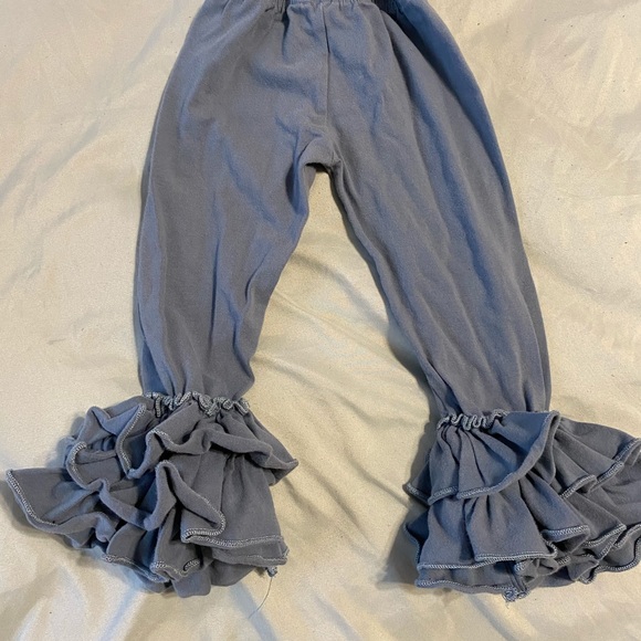 Ruffle pants - Picture 2 of 2